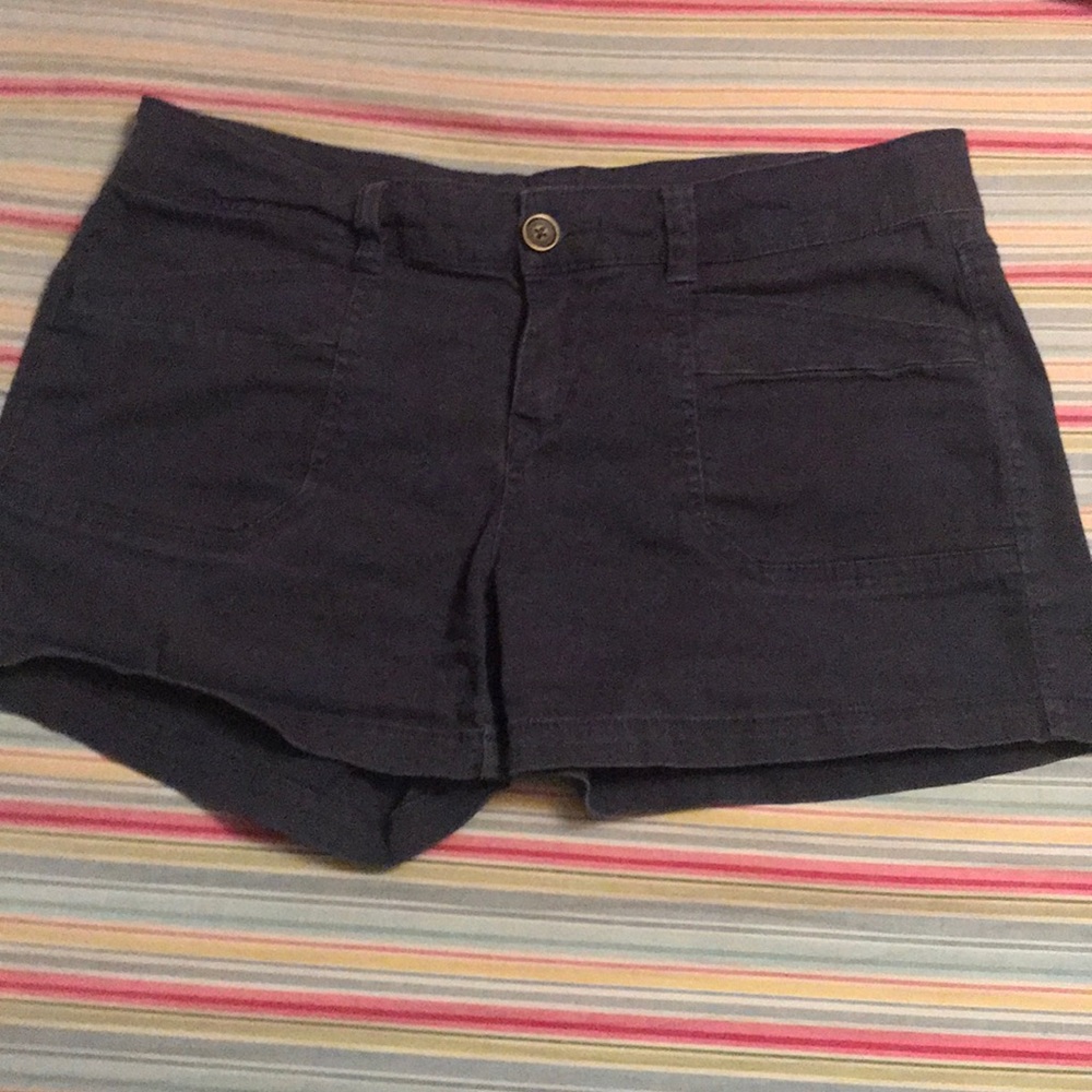 Navy mid-high waisted shorts